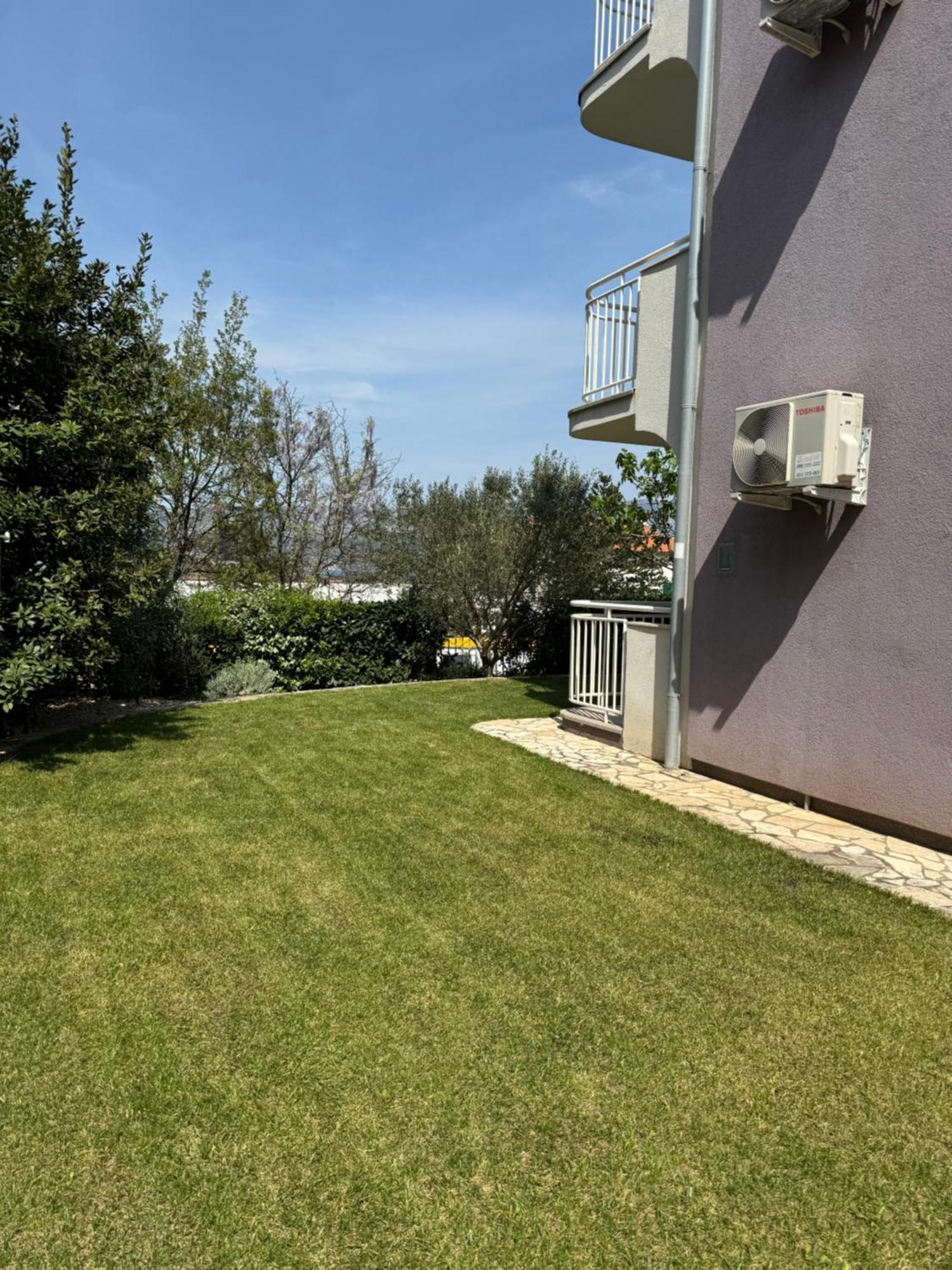 Apartmani Marija Klimno B ภายนอก รูปภาพ