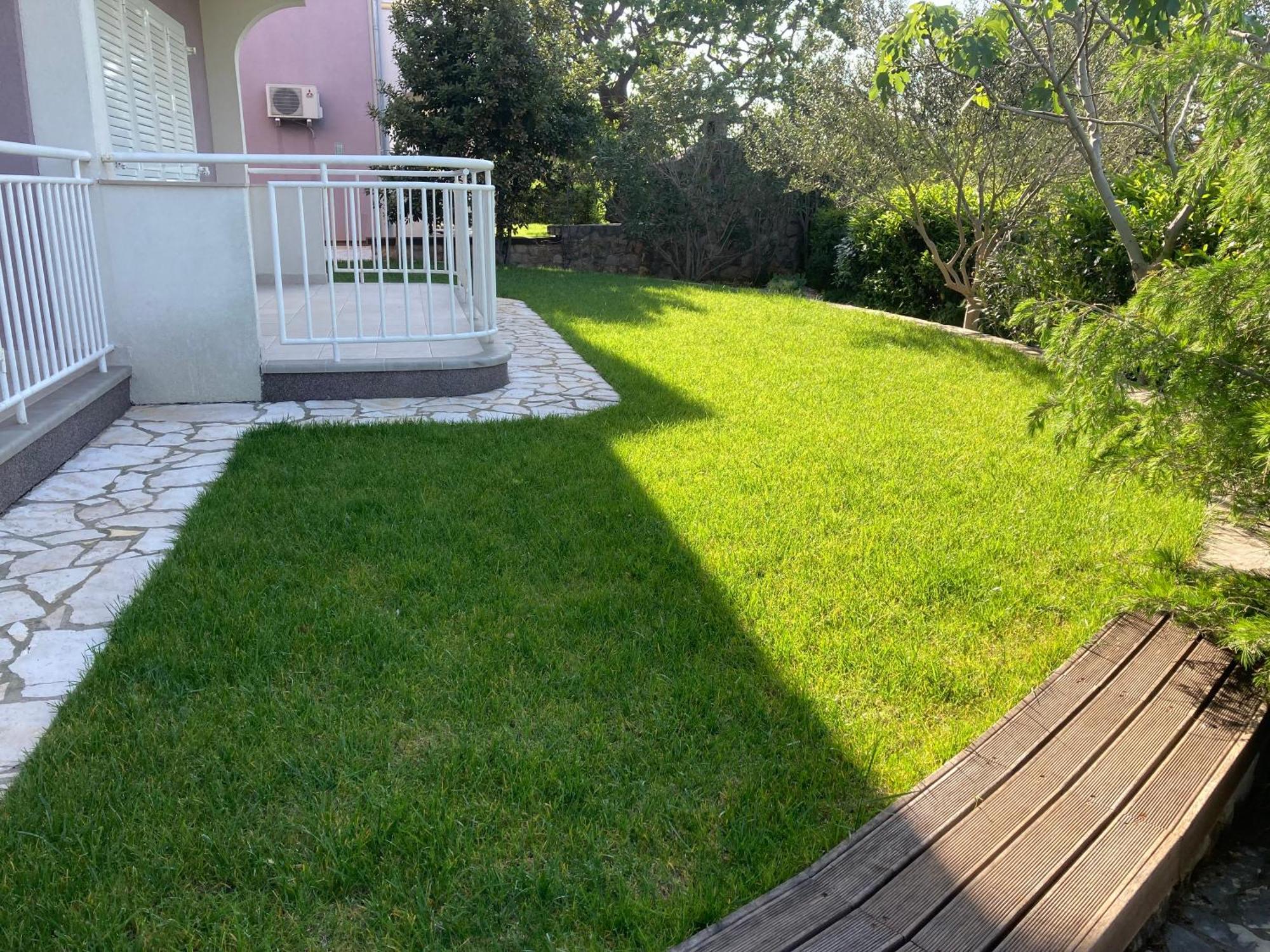 Apartmani Marija Klimno B ภายนอก รูปภาพ