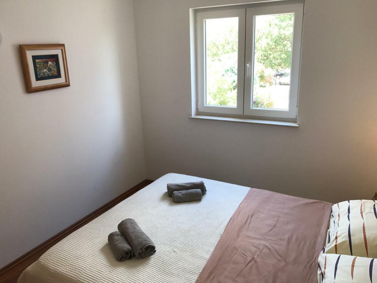 Apartmani Marija Klimno B ภายนอก รูปภาพ