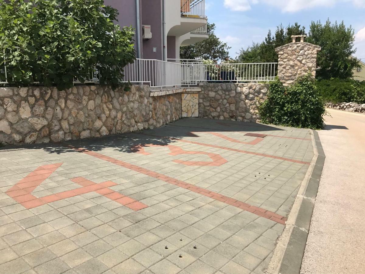 Apartmani Marija Klimno B ภายนอก รูปภาพ