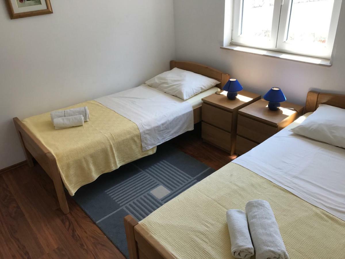 Apartmani Marija Klimno B ภายนอก รูปภาพ